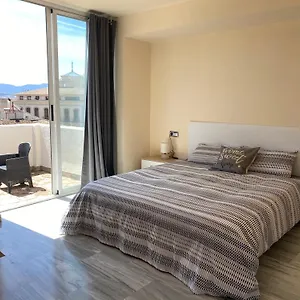 Apartamento Atico Con Vistas En Centro, Granada